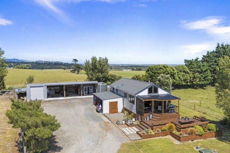 Photo of property in 156 Williams Road, Tokomaru, Palmerston North, 4474