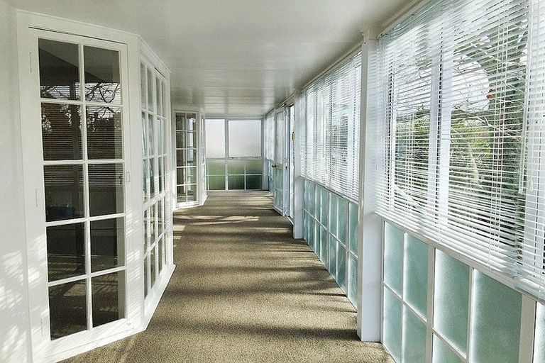 Photo of property in 1/4 Argyle Road, Browns Bay, Auckland, 0630