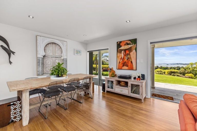 Photo of property in 4 Ao Marama Place, Kerikeri, 0294