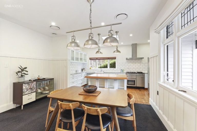 Photo of property in 14 Valley Road, Cashmere, Christchurch, 8022