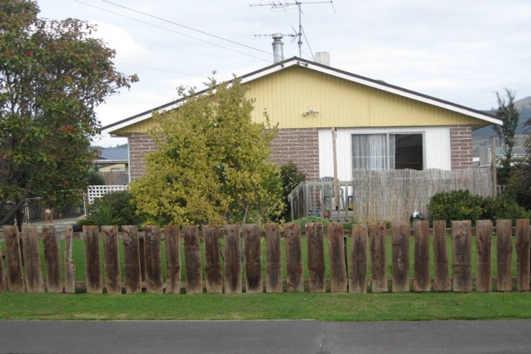Photo of property in 17 Glen Place, Mosgiel, 9024