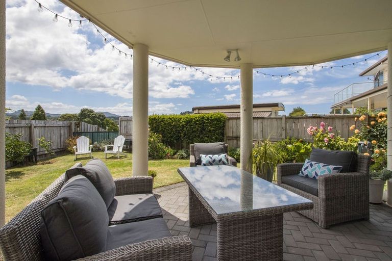 Photo of property in 12 Belmont Rise, Katikati, 3129