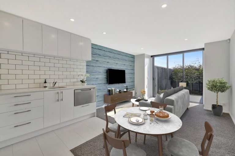 Photo of property in 1036h Colombo Street, St Albans, Christchurch, 8014