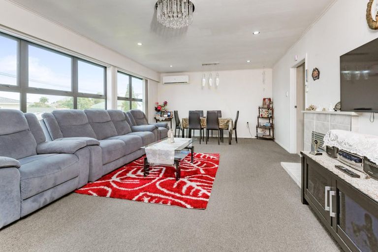 Photo of property in 1/10 Fairview Road, Papatoetoe, Auckland, 2025