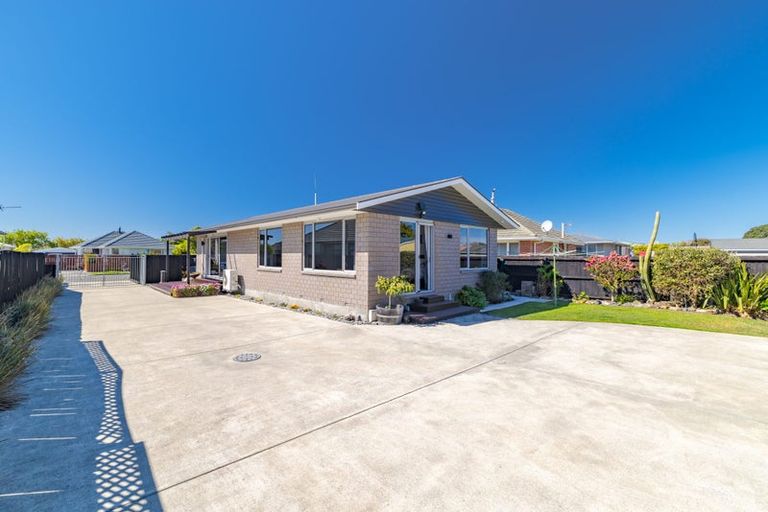 Photo of property in 101 Effingham Street, North New Brighton, Christchurch, 8083