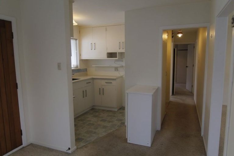 Photo of property in 16b Cashmere Road, Cashmere, Christchurch, 8022