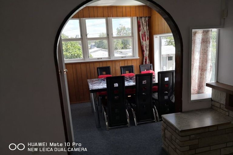 Photo of property in 9 Somme Crescent, Hillcrest, Hamilton, 3216