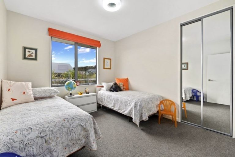 Photo of property in 1 Hardie Place, Albert Town, Wanaka, 9305
