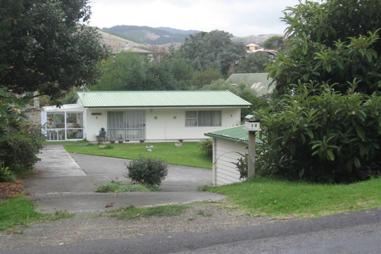 Photo of property in 17 Forest Road, Raumati South, Paraparaumu, 5032