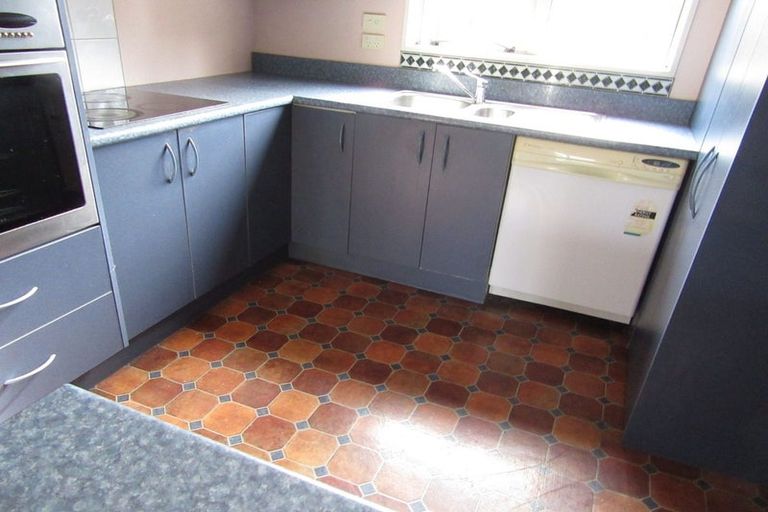 Photo of property in 7a Wentworth Street, Ilam, Christchurch, 8041