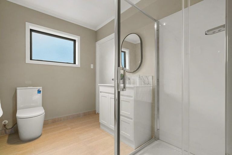 Photo of property in 18a Cosgrave Road, Papakura, 2110