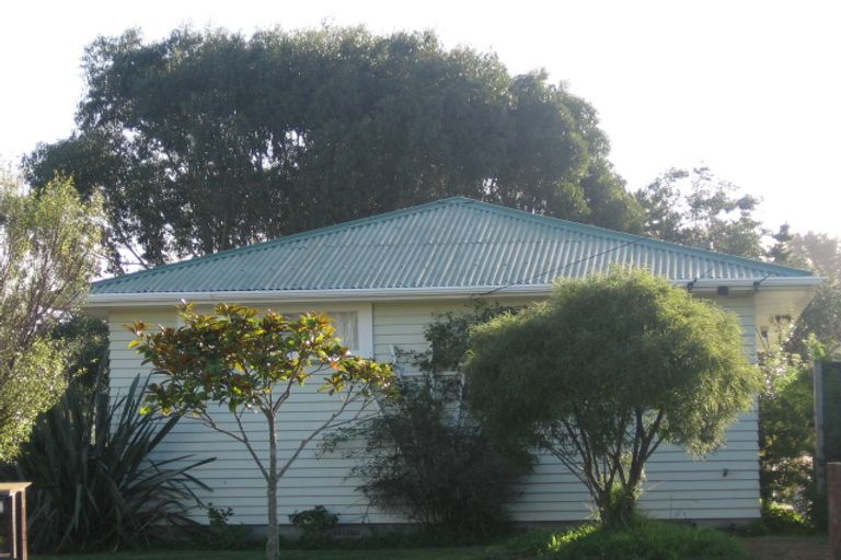 Photo of property in 69 Castor Crescent, Cannons Creek, Porirua, 5024