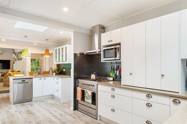 Photo of property in 46 The Circle, Manly, Whangaparaoa, 0930