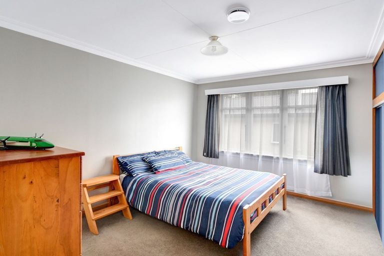 Photo of property in 98 Main Road, Fairfield, Dunedin, 9018