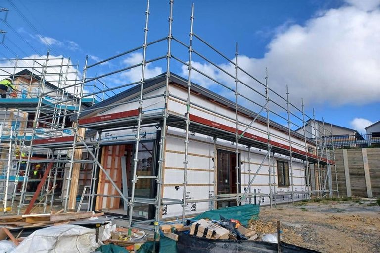 Photo of property in 45 Horokaka Street, Massey, Auckland, 0614