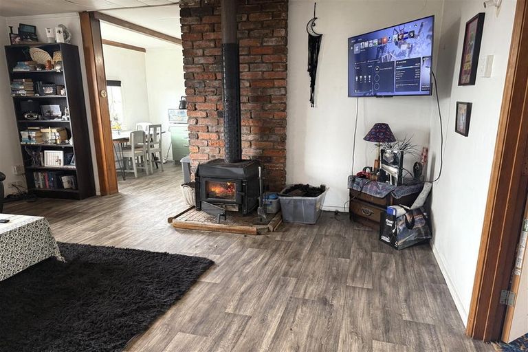 Photo of property in 31 Nelson Quay, Cobden, Greymouth, 7802