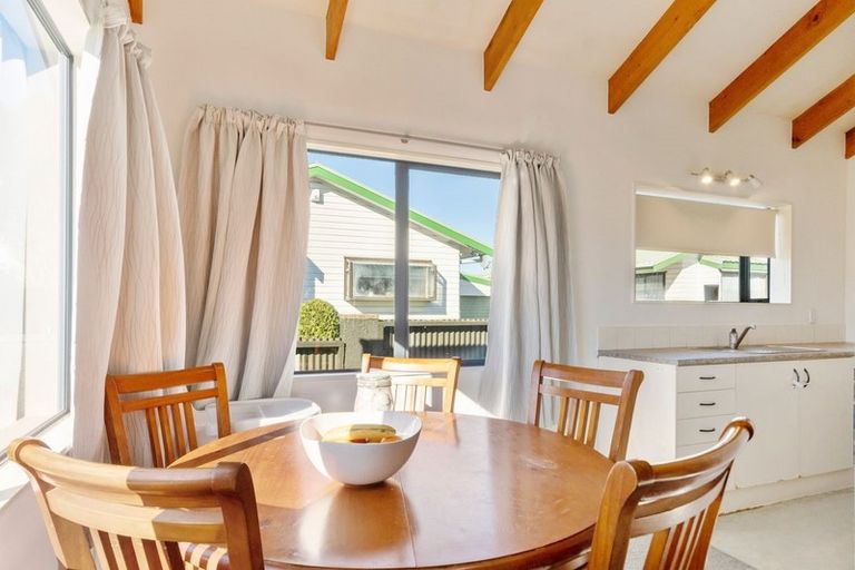 Photo of property in 40 Plunket Avenue, Papatoetoe, Auckland, 2104