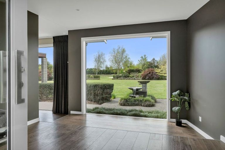 Photo of property in 50a Richmond Road, Brixton, New Plymouth, 4373