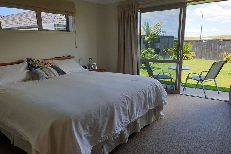 Photo of property in 26 Hebe Crescent, Papamoa Beach, Papamoa, 3118