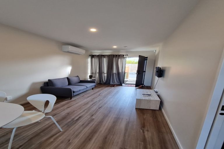 Photo of property in 49c Riverton Drive, Randwick Park, Auckland, 2105