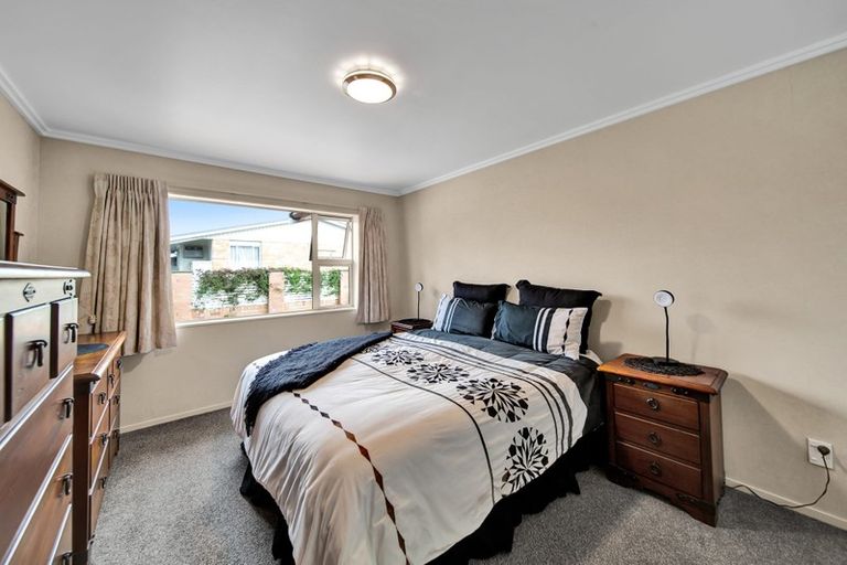 Photo of property in 11 Grey Street, Hawera, 4610