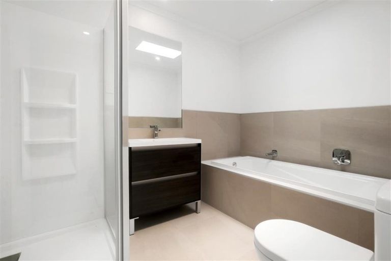 Photo of property in 40 Vincent Mcgrath Crescent, Swanson, Auckland, 0614