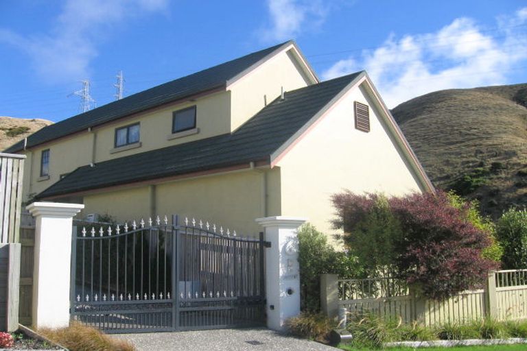 Photo of property in 4 Tattenhall Grove, Churton Park, Wellington, 6037