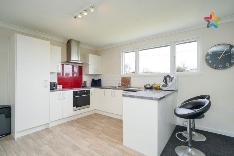 Photo of property in 143 Stobo Street, Grasmere, Invercargill, 9810