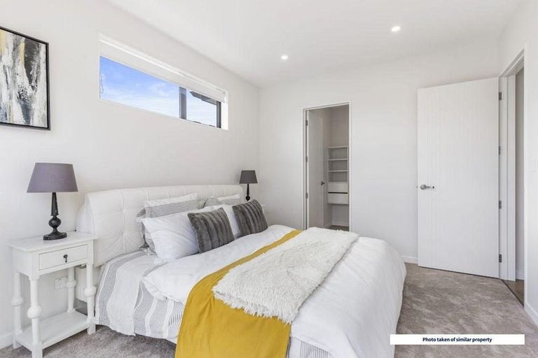 Photo of property in 20 Baumea Rise, Massey, Auckland, 0614