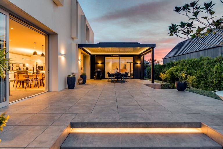 Photo of property in 57 Garden Road, Merivale, Christchurch, 8014