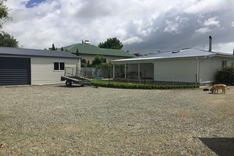 Photo of property in 15 Manse Street, Waimate, 7924