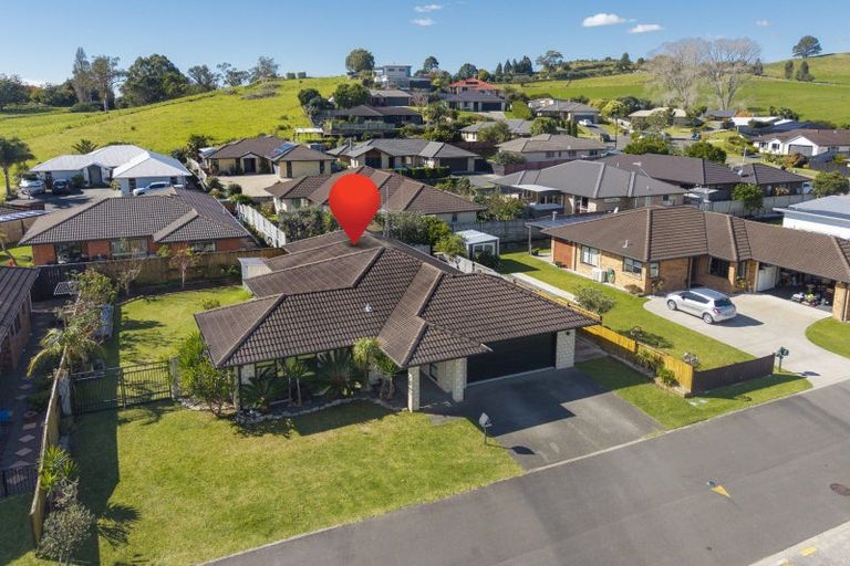 Photo of property in 6 Gina Way, Welcome Bay, Tauranga, 3112
