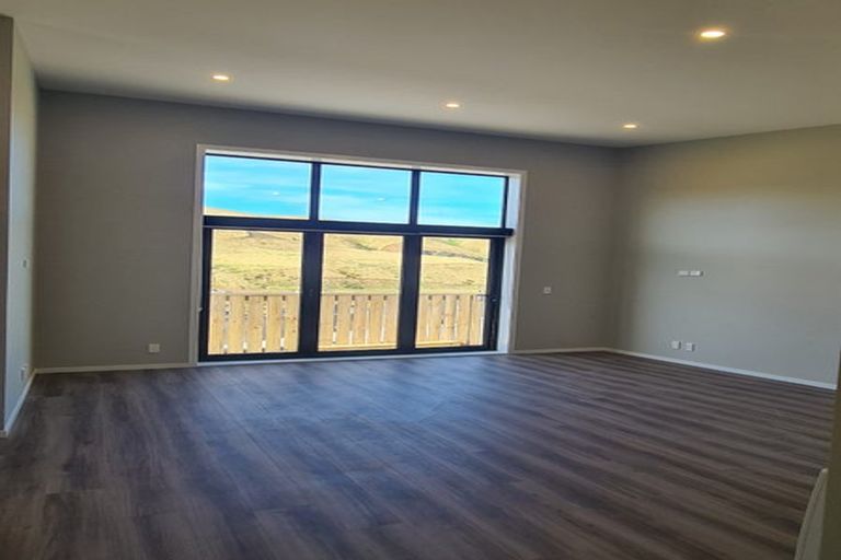 Photo of property in 93 Melksham Drive, Churton Park, Wellington, 6037