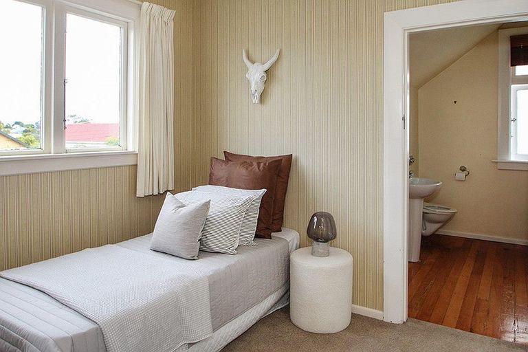 Photo of property in 48 Ure Street, South Hill, Oamaru, 9400