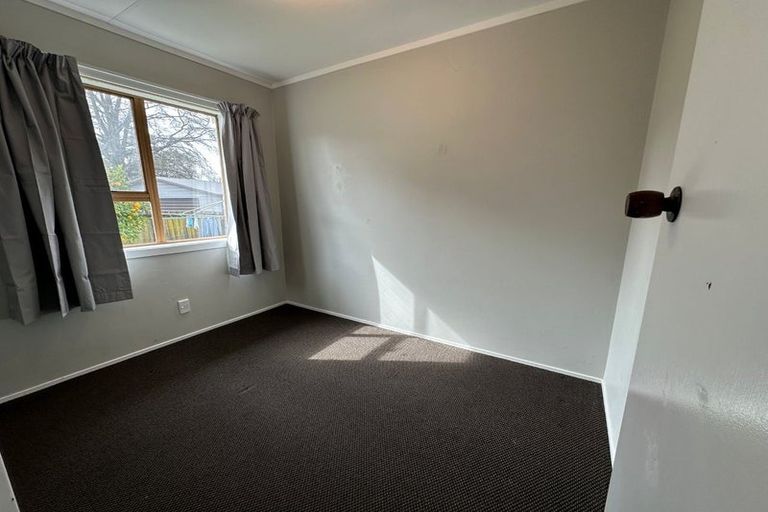 Photo of property in 16 Coventry Road, Melville, Hamilton, 3206