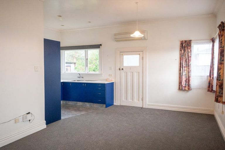 Photo of property in 82 Grove Street, Saint Kilda, Dunedin, 9012