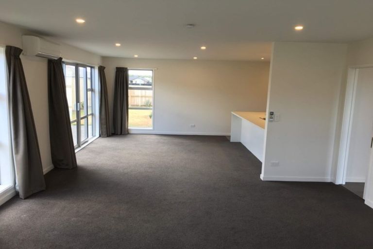 Photo of property in 15 Longcot Drive, Rolleston, 7615