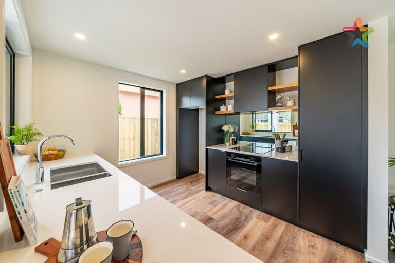 Photo of property in 12a Ford Road, Opawa, Christchurch, 8023