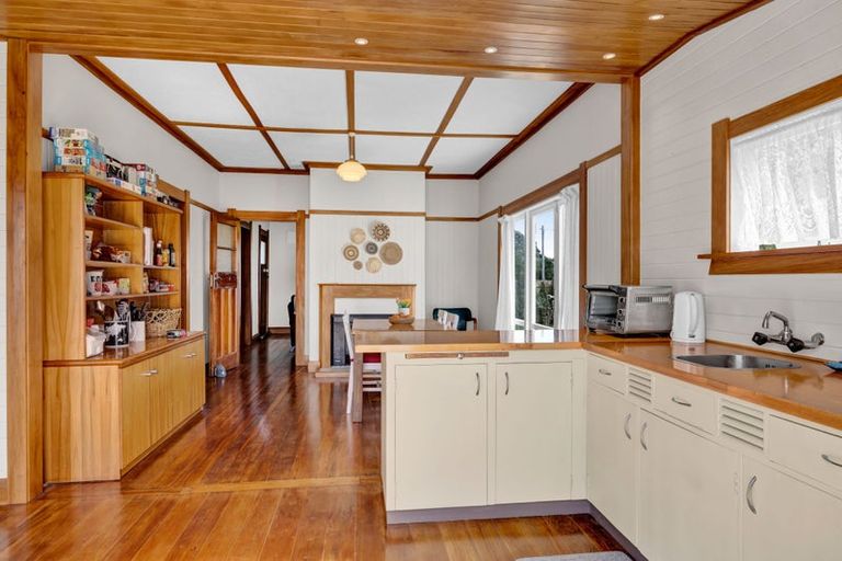 Photo of property in 63 King Street, Opunake, 4616