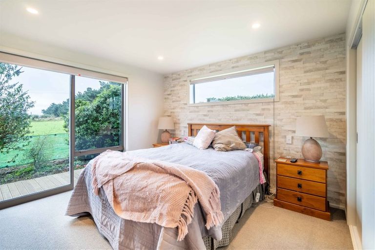 Photo of property in 6 Aerodrome Road, Lorneville, Invercargill, 9876