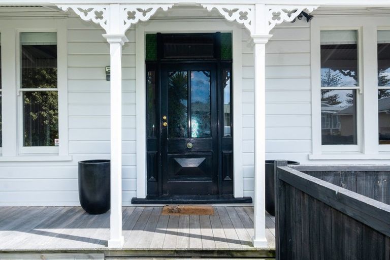 Photo of property in 17 Mcgrath Street, Napier South, Napier, 4110