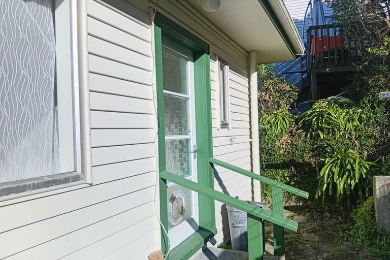Photo of property in 14a Phillip Street, Johnsonville, Wellington, 6037