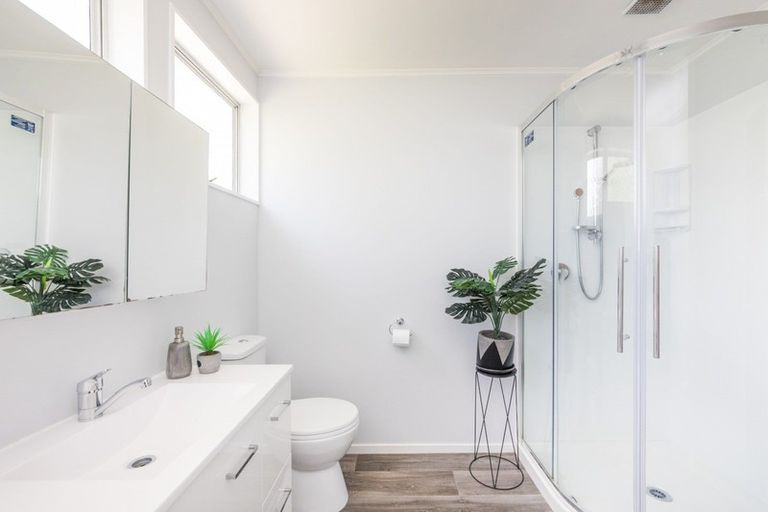 Photo of property in 123 Tremaine Avenue, Westbrook, Palmerston North, 4412