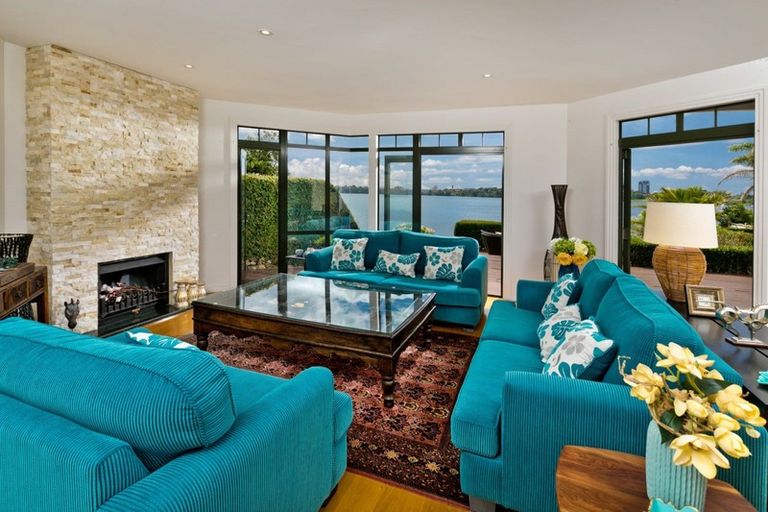 Photo of property in 4/76 Shakespeare Road, Milford, Auckland, 0620