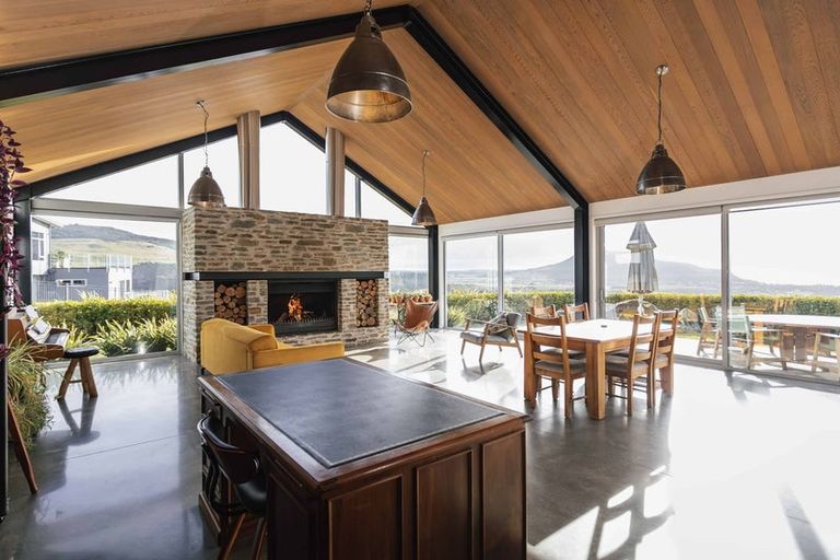 Photo of property in 15 Ngapera Way, Omori, Turangi, 3381