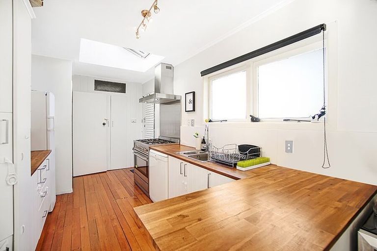 Photo of property in 26 Umere Crescent, Ellerslie, Auckland, 1051