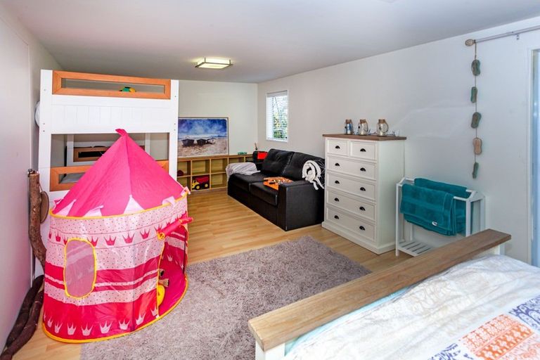 Photo of property in 102 Waihirere Drive, Tuateawa, Coromandel, 3583