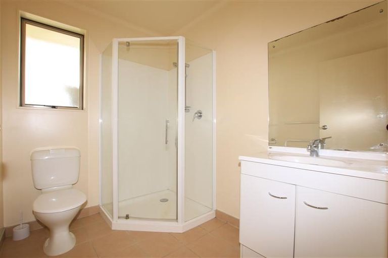 Photo of property in 64 Aberley Road, Schnapper Rock, Auckland, 0632