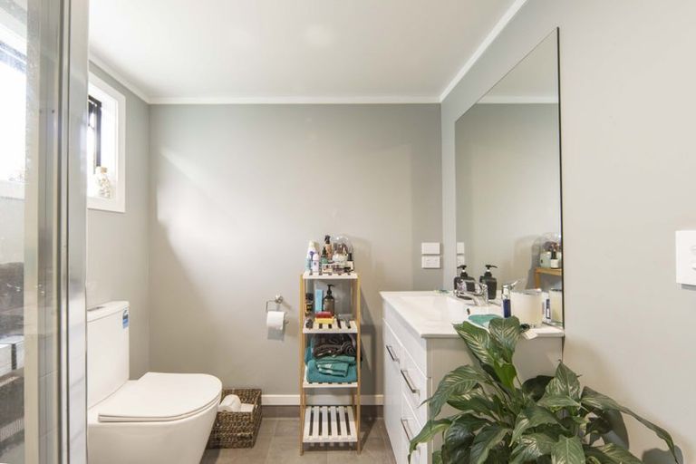 Photo of property in 81 Oakfield Crescent, Pukete, Hamilton, 3200