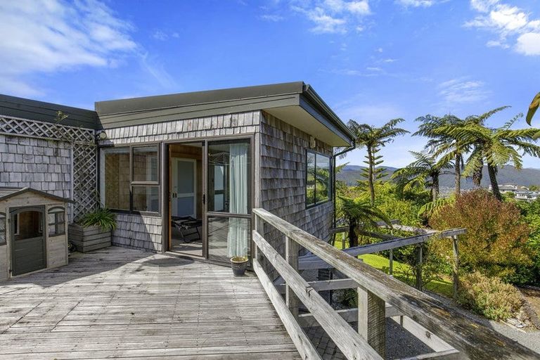 Photo of property in 155 Park Road, Belmont, Lower Hutt, 5010